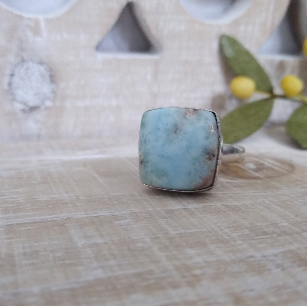 LARIMAR SILVER STONE SILVER PLATED RING NWOT